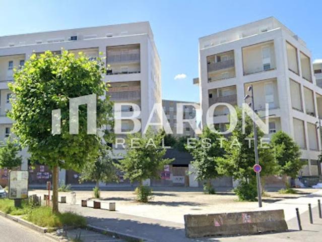 Local Commercial vente à Bobigny, Noisy-le-sec