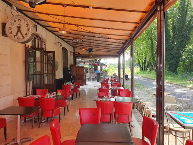 Local Commercial vente à Nîmes, Uzès