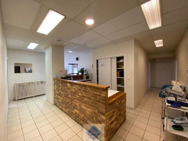 Local Commercial vente à Abbeville