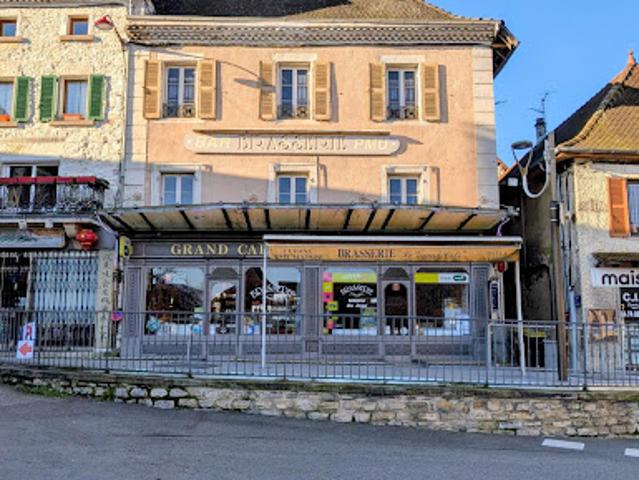 Local Commercial vente à La Tour-du-Pin, Morestel