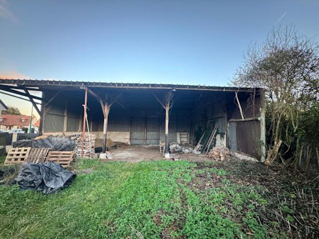 Local Commercial vente à Amiens, Oresmaux