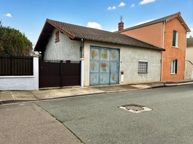 Local Commercial vente à Roanne