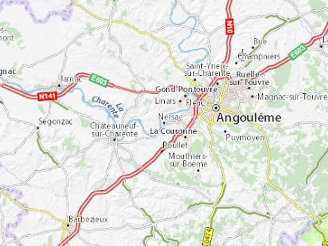 Local Commercial vente à Angoulême, Aignes-et-puypéroux