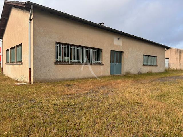 Local Commercial vente à Lunéville, Chanteheux