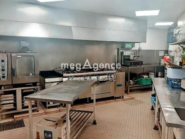 Local Commercial vente à Mayenne, Ambrières-les-vallées