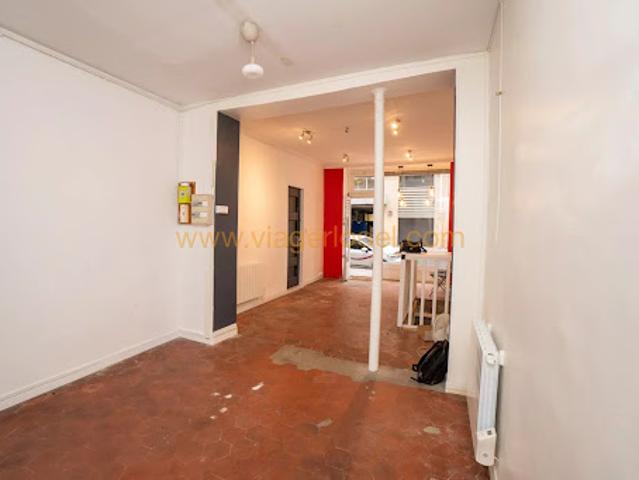 Local Commercial vente à Paris, Île-de-France