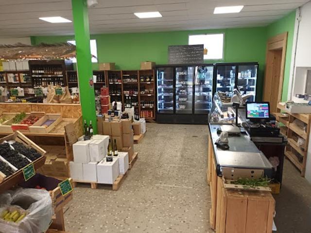 Local Commercial vente à Digne-les-Bains, Château-arnoux-saint-auban