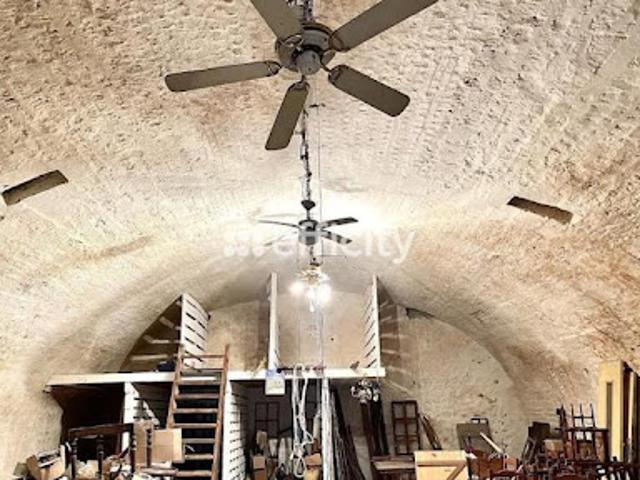 Local Commercial vente à Lisieux, Honfleur