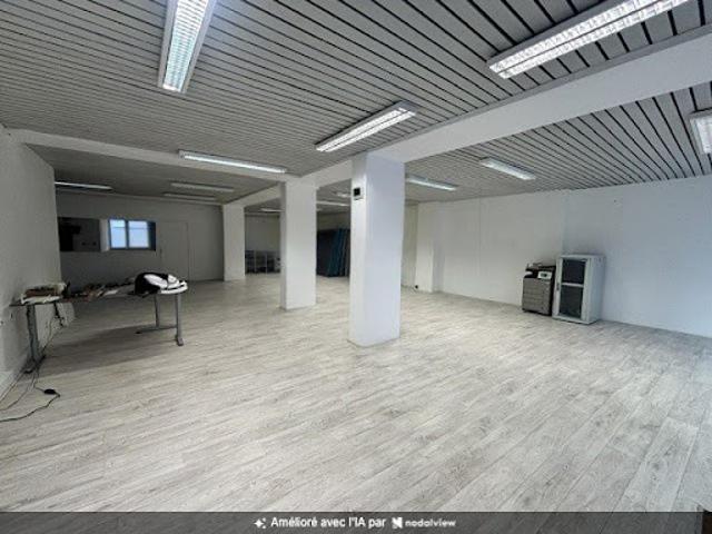 Local Commercial vente à Paris 11e Arrondissement, Paris