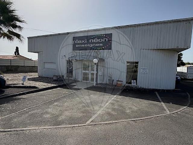 Local Commercial vente à Bordeaux, Cadaujac