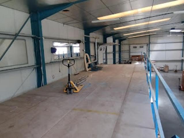 Local Commercial vente à Saint-Donat-sur-l'Herbasse, Drôme