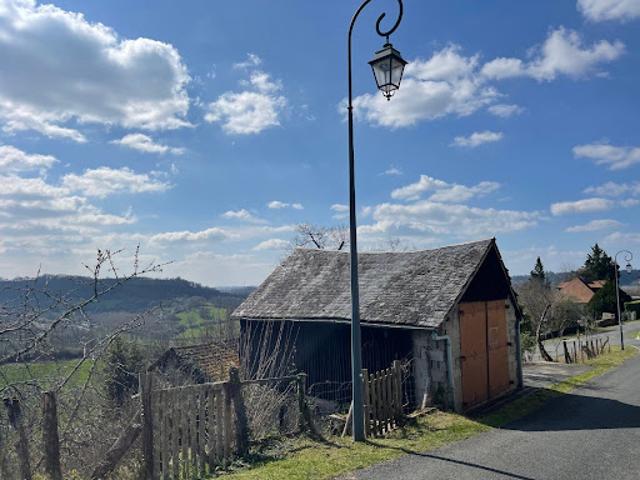 Local Commercial vente à Brive-la-Gaillarde, Ayen