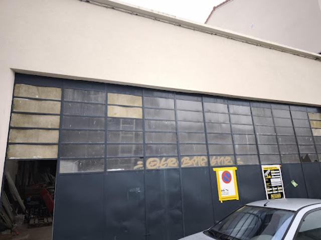 Local Commercial vente à Cours Fauriel, Saint-Étienne