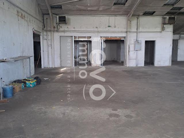 Local Commercial vente à Cholet