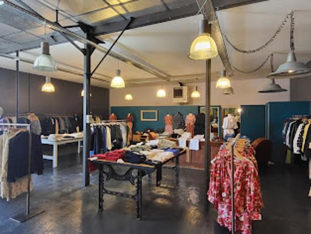 Local Commercial vente à Magré, Limoges