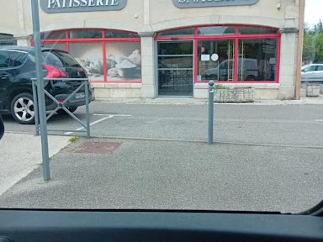 Local Commercial vente à Pierrelatte