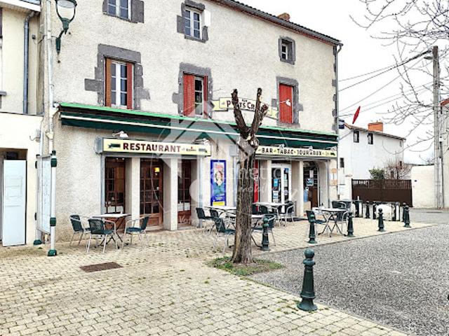 Local Commercial vente à Riom, Varennes-sur-morge