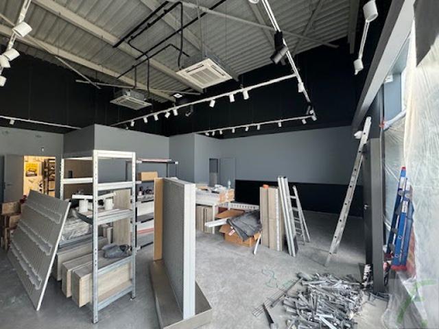 Local Commercial vente à Chambéry, Aix-les-bains