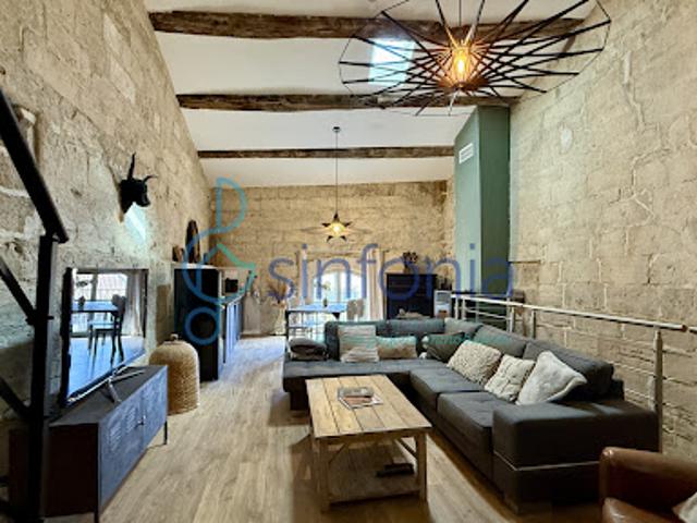 Local Commercial vente à Nîmes, Uzès