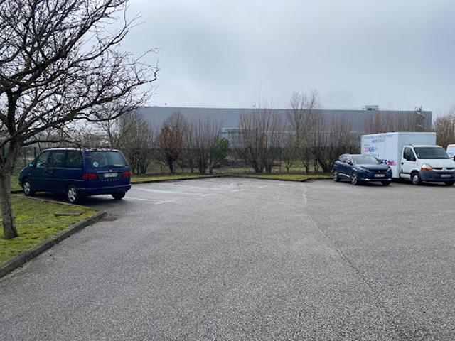 Local Commercial vente à Évreux, Evreux