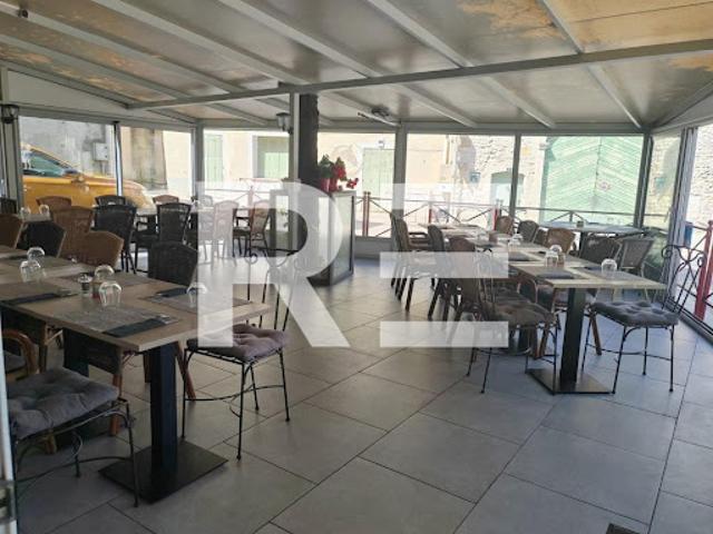 Local Commercial vente à Nîmes, La Calmette