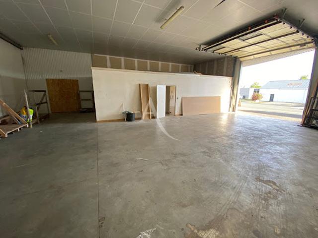 Local Commercial vente à France métropolitaine, Chalonnes-sur-loire