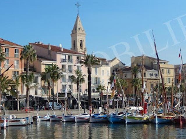 Local Commercial vente à Arrondissement de Toulon, Sanary-sur-mer