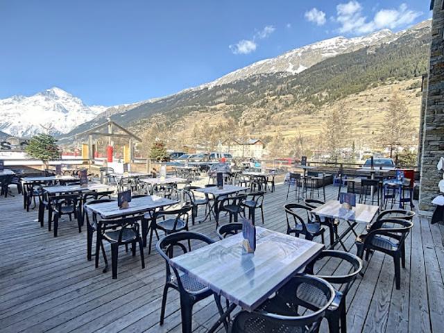 Local Commercial vente à Saint-Jean-de-Maurienne, Villarodin-bourget