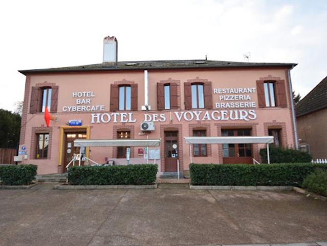 Local Commercial vente à Charolles, Cronat