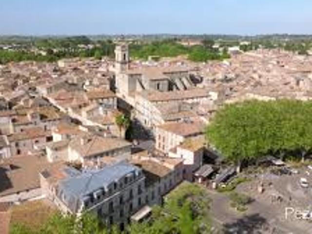 Local Commercial vente à Béziers, Pézenas