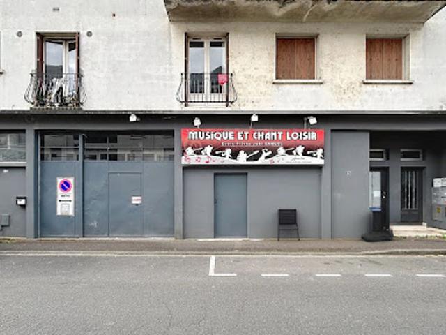 Local Commercial vente à Tours, Saint-avertin