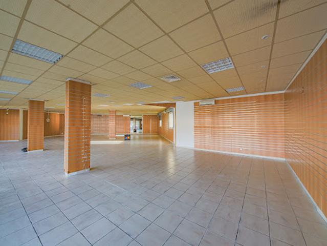 Local Commercial vente à Corte, San-nicolao