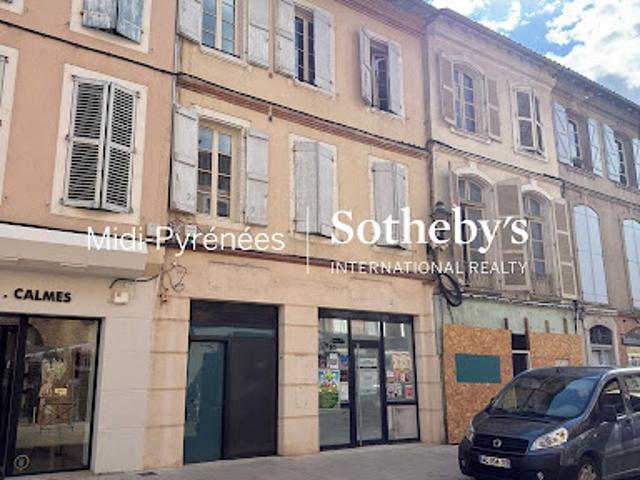 Local Commercial vente à Castres, Lavaur