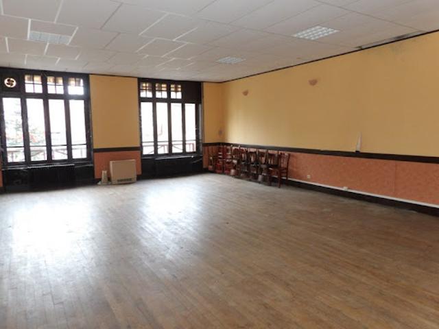 Local Commercial vente à Moulins, Buxières-les-mines