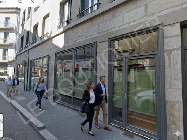 Local Commercial vente à Saint-Étienne, Saint-etienne