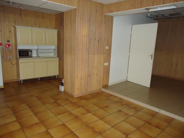 Local Commercial vente à Castelsarrasin