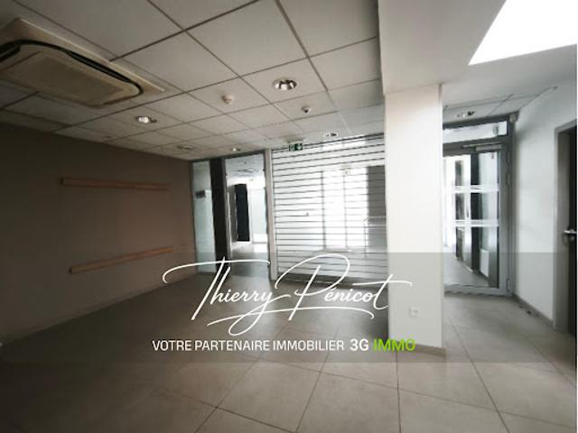 Local Commercial vente à Avesnes-sur-Helpe, Maubeuge