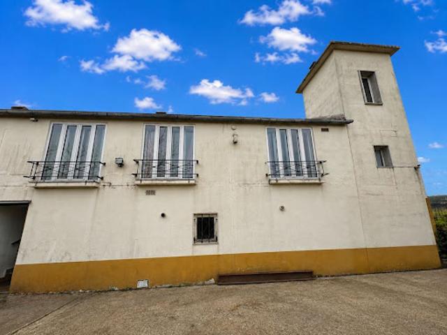 Local Commercial vente à Meaux, Saâcy-sur-marne