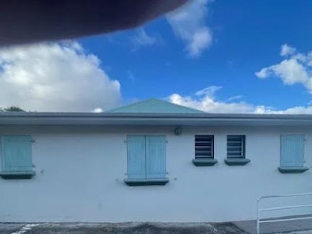 Local Commercial vente à Martinique