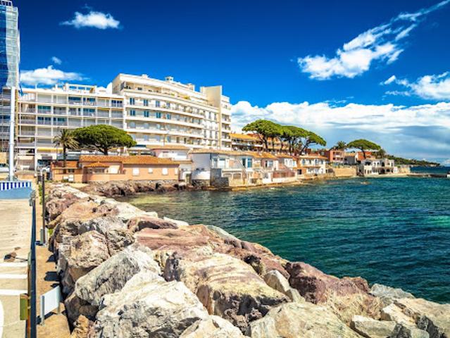 Local Commercial vente à Arrondissement de Draguignan, Sainte-maxime