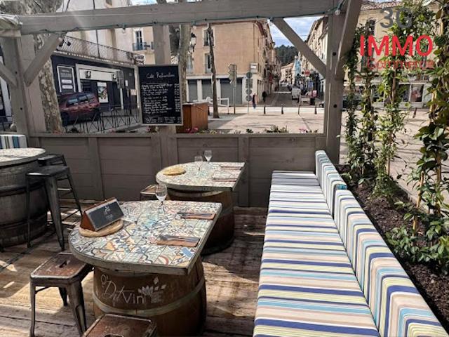 Local Commercial vente à Lodève, Clermont-l'hérault