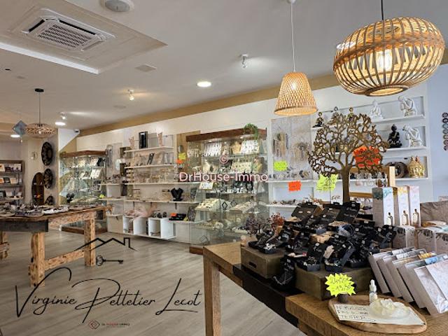 Local Commercial vente à Gaillardon, Fontenay-le-Comte