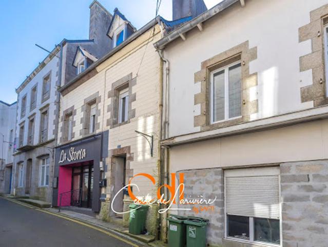 Local Commercial vente à Zone artisanale du Vern, Landivisiau