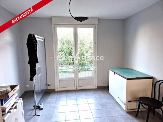 Local Commercial vente à Laval
