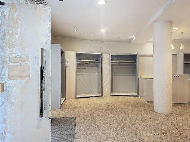 Local Commercial vente à Chalon-sur-Saône, Chalon-sur-saône