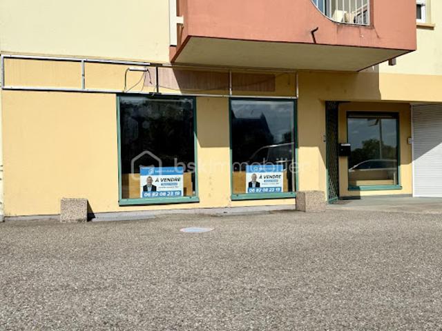 Local Commercial vente à Centre-Ville, Sarreguemines