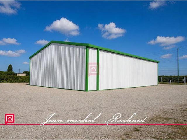 Local Commercial vente à Romorantin-Lanthenay, Selles-sur-cher