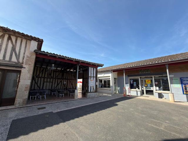 Local Commercial vente à Villeneuve-sur-Lot, Le Temple-sur-lot