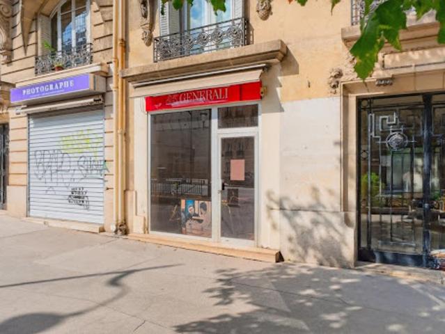Local Commercial vente à Paris, Île-de-France