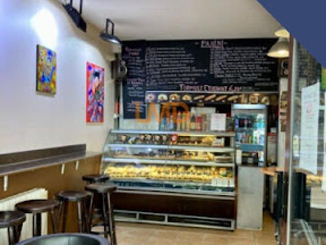 Local Commercial vente à Paris, Île-de-France